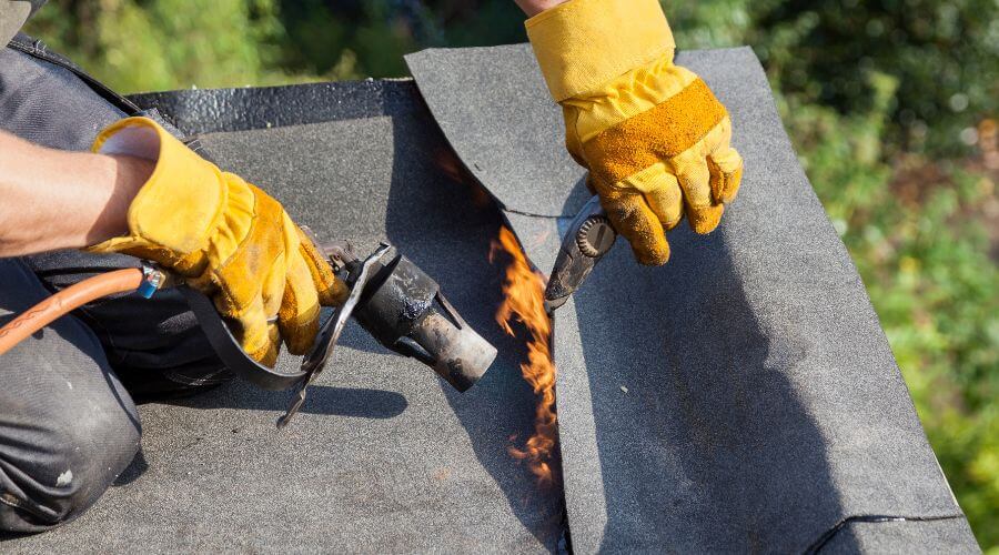 Professional gutter cleaning in Conshohocken, PA